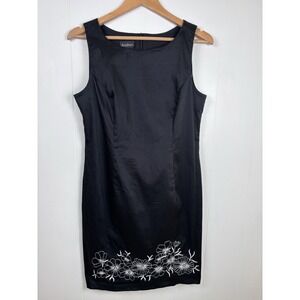 Byer Dress Size 12 Black Mini Sheath‎ Embroidered Design Classic Cotton Stretch
